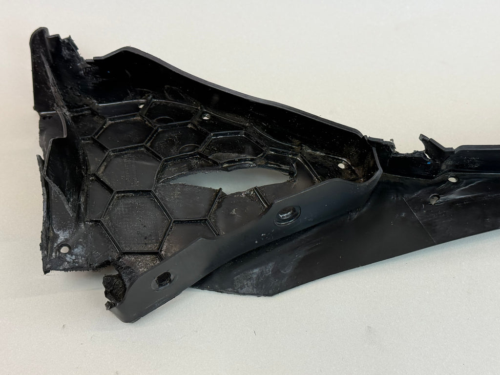 McLaren 570S 540C 570GT LH Lower Door Trim Panel 13A3994CP 13A3856CP 2016-2021 DAMAGED