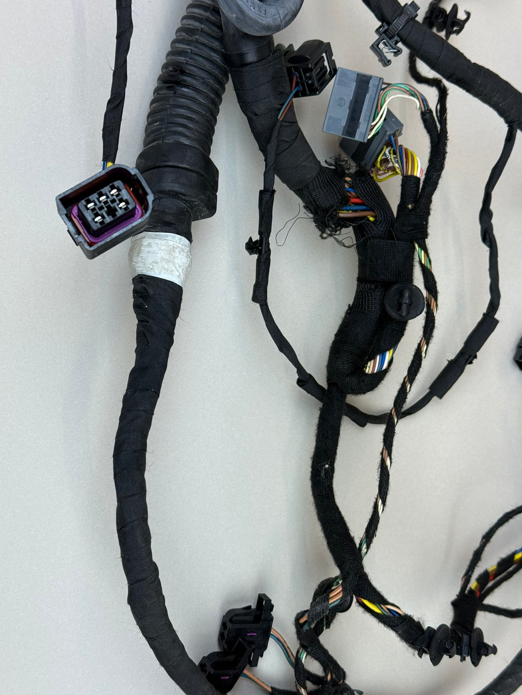 McLaren 570S 540C 570GT RH Right Door Wiring Harness Assembly 13MA110CP 2016-2021