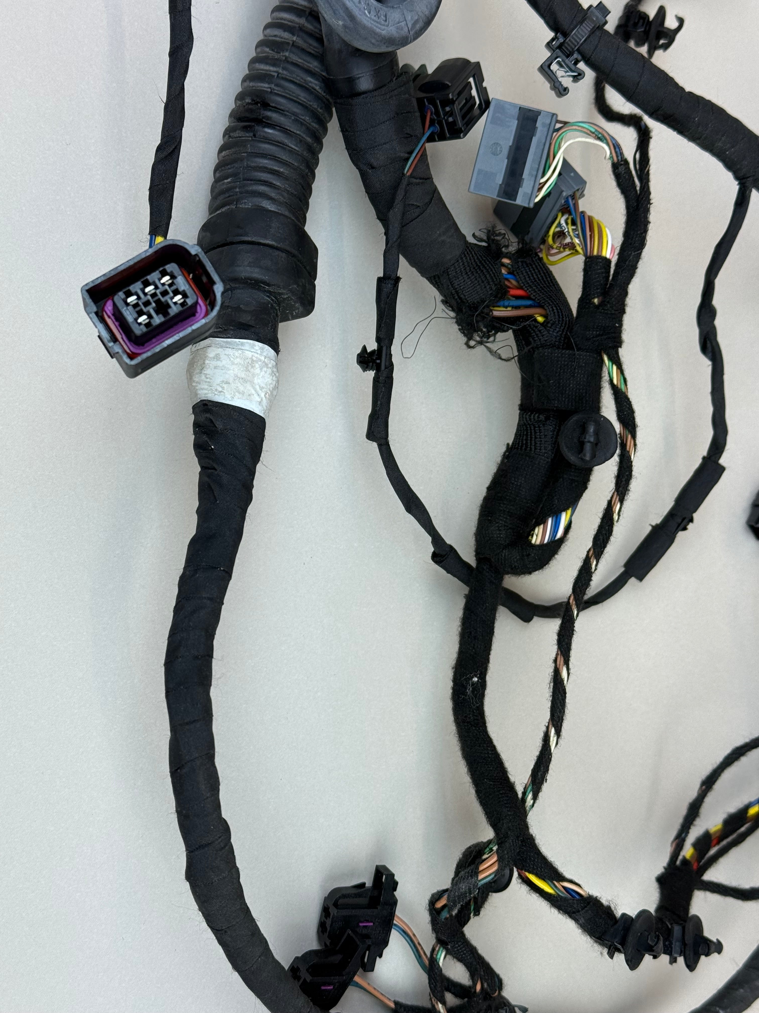 McLaren 570S 540C 570GT RH Right Door Wiring Harness Assembly 13MA110CP 2016-2021