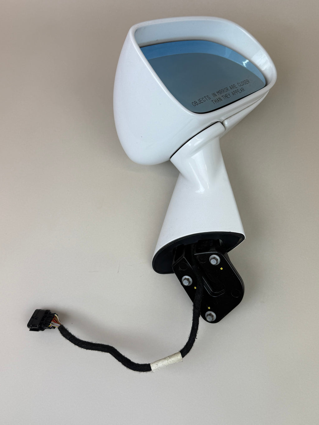 McLaren 570S 540C 570GT RH Right Exterior Side Mirror Assembly White 13A2058CP 2016-2021