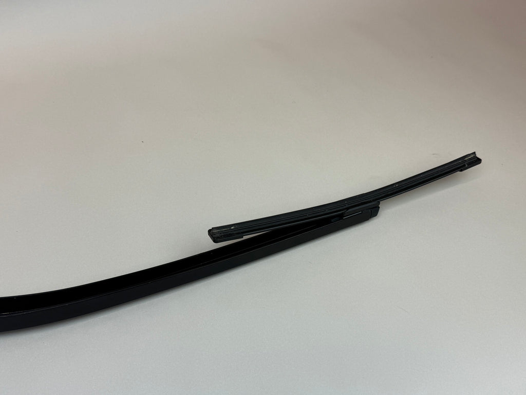 McLaren 570S 540C 570GT RH Right Windshield Wiper Arm Assembly 13A5861CP.01 2016-2021