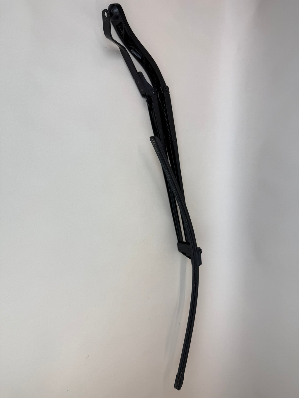 McLaren 570S 540C 570GT LH Left Windshield Wiper Arm Assembly 13A5860CP 2016-2021