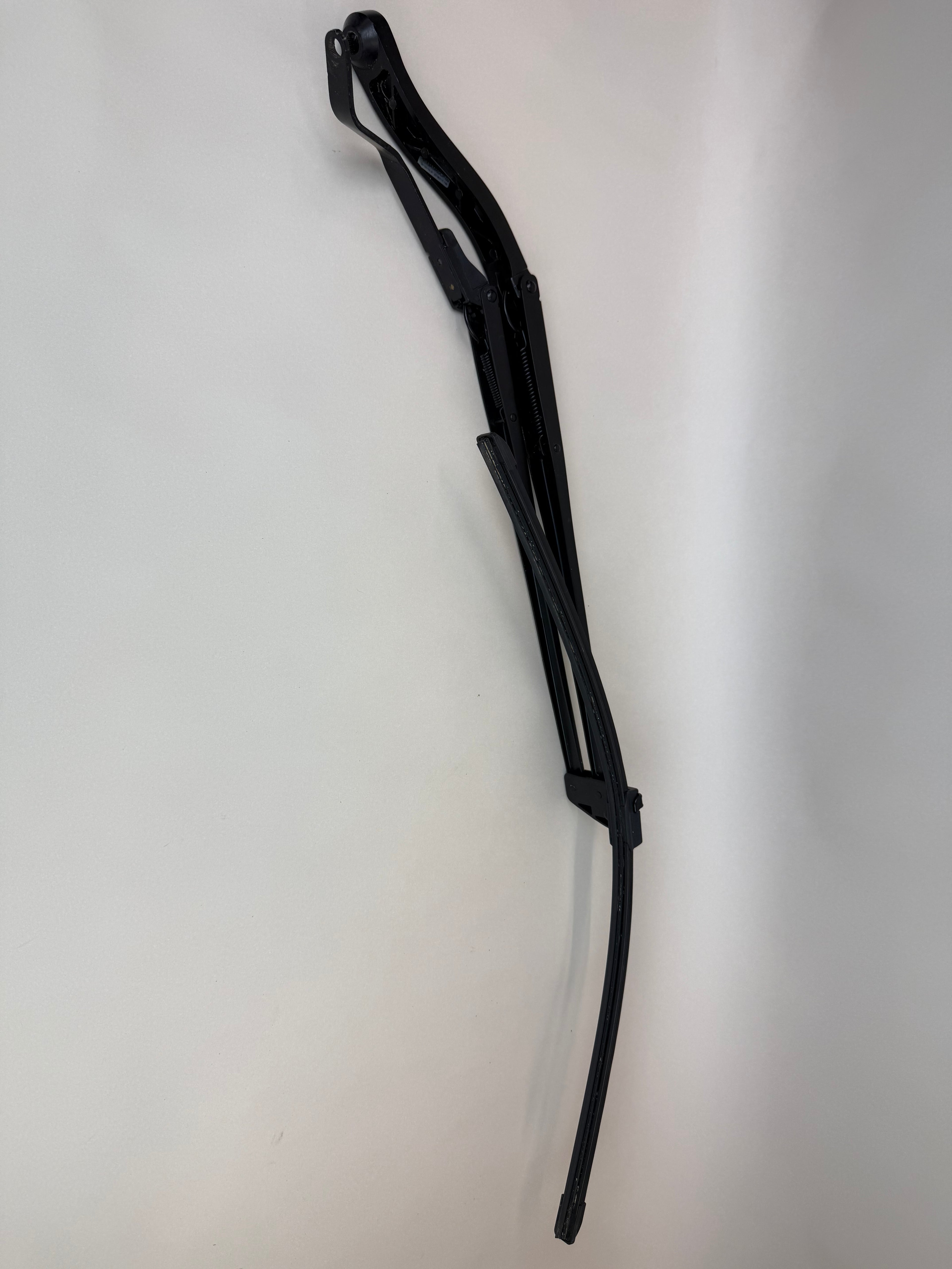 McLaren 570S 540C 570GT LH Left Windshield Wiper Arm Assembly 13A5860CP 2016-2021