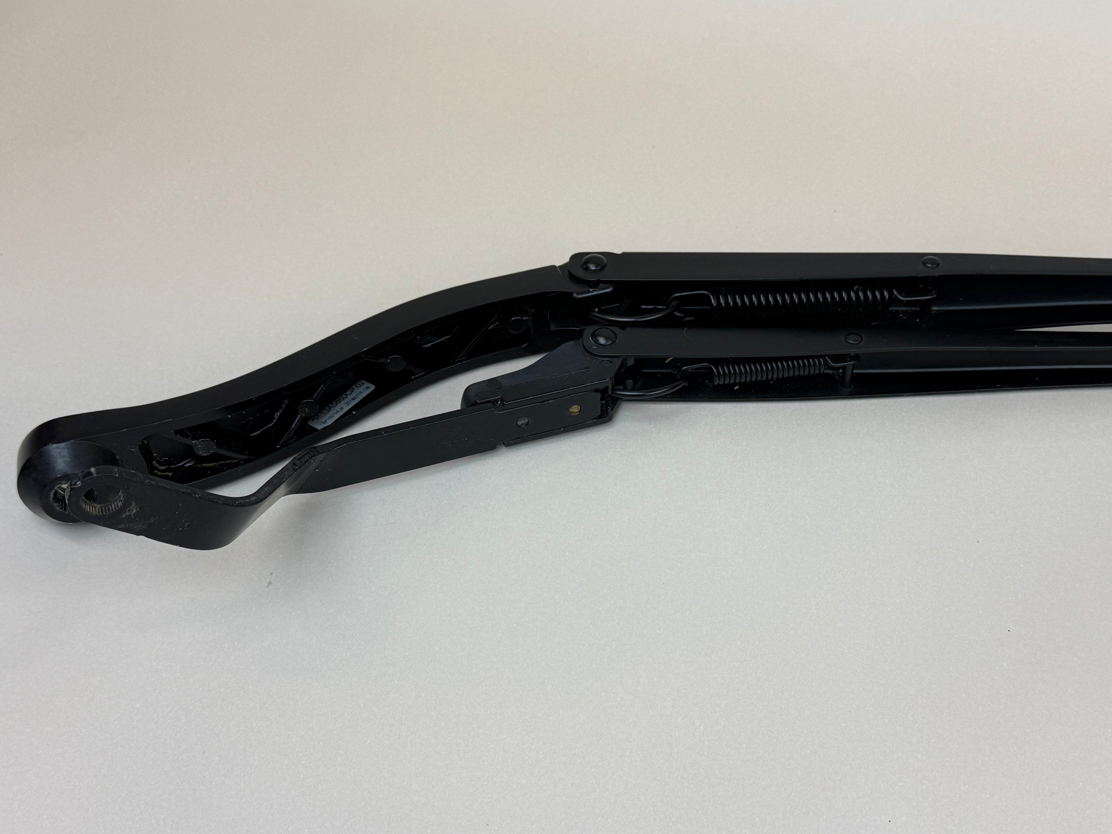McLaren 570S 540C 570GT LH Left Windshield Wiper Arm Assembly 13A5860CP 2016-2021