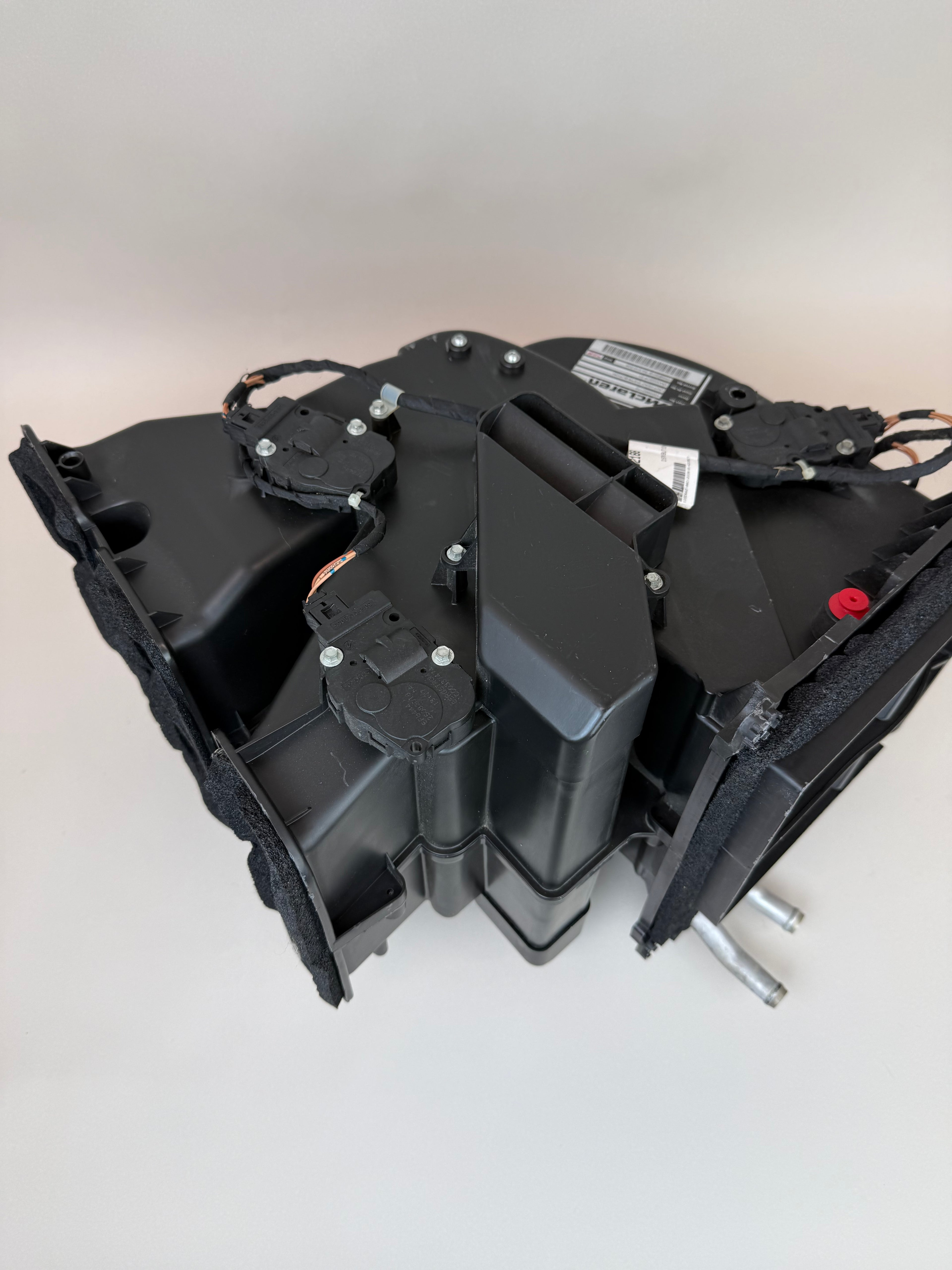 McLaren 570S 540C 570GT HVAC Distribution Unit Heater Box Assembly 13A3588CP.01 2016-2021