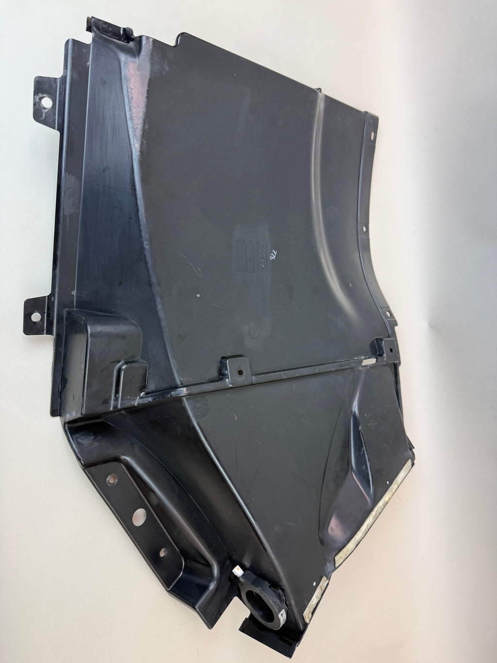 McLaren 570S 540C 570GT Right Rear Radiator Air Inlet Panel Duct Shield 13AA842CP 2016-2021