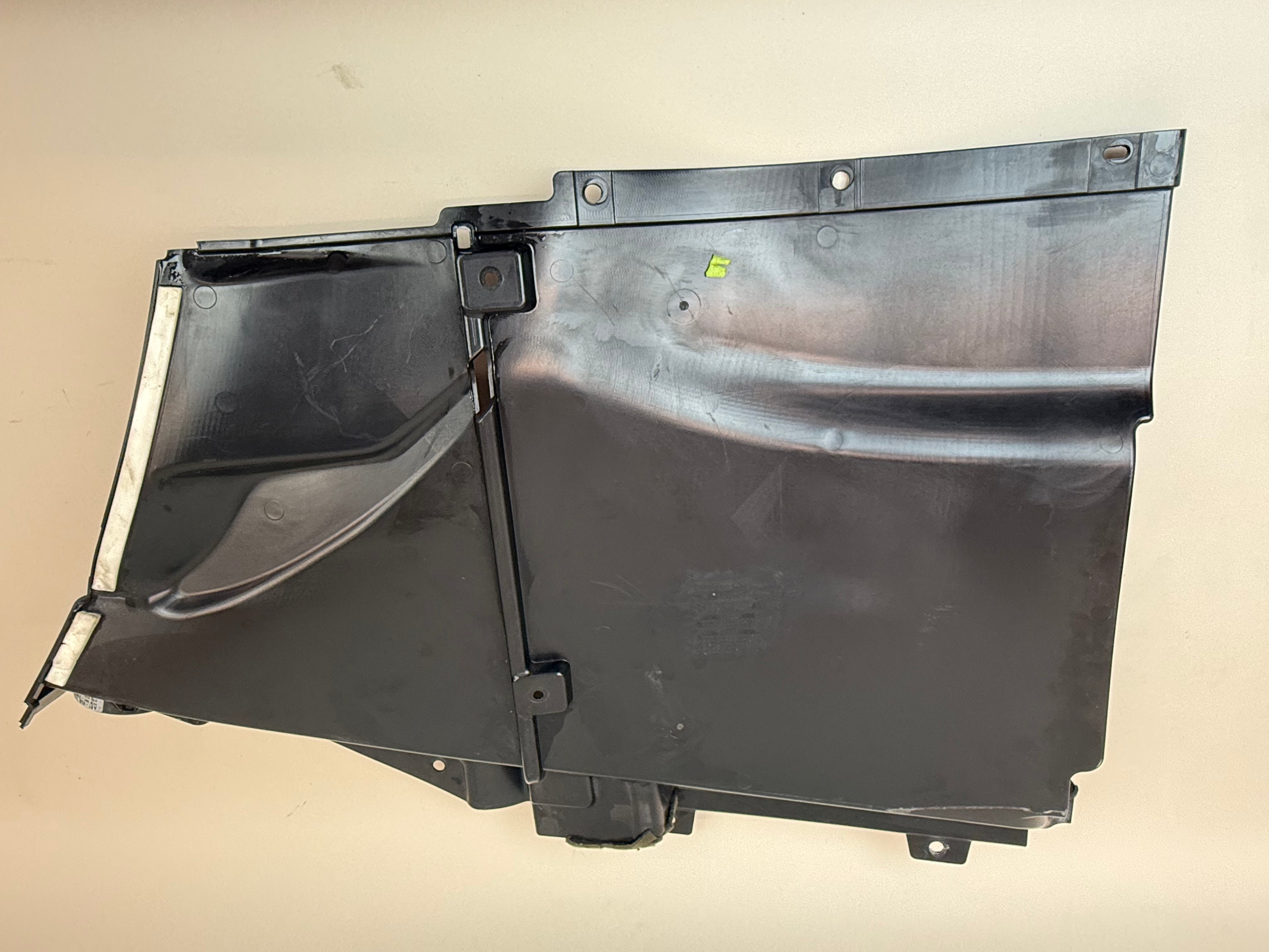 McLaren 570S 540C 570GT Right Rear Radiator Air Inlet Panel 13AA841CP 2016-2021