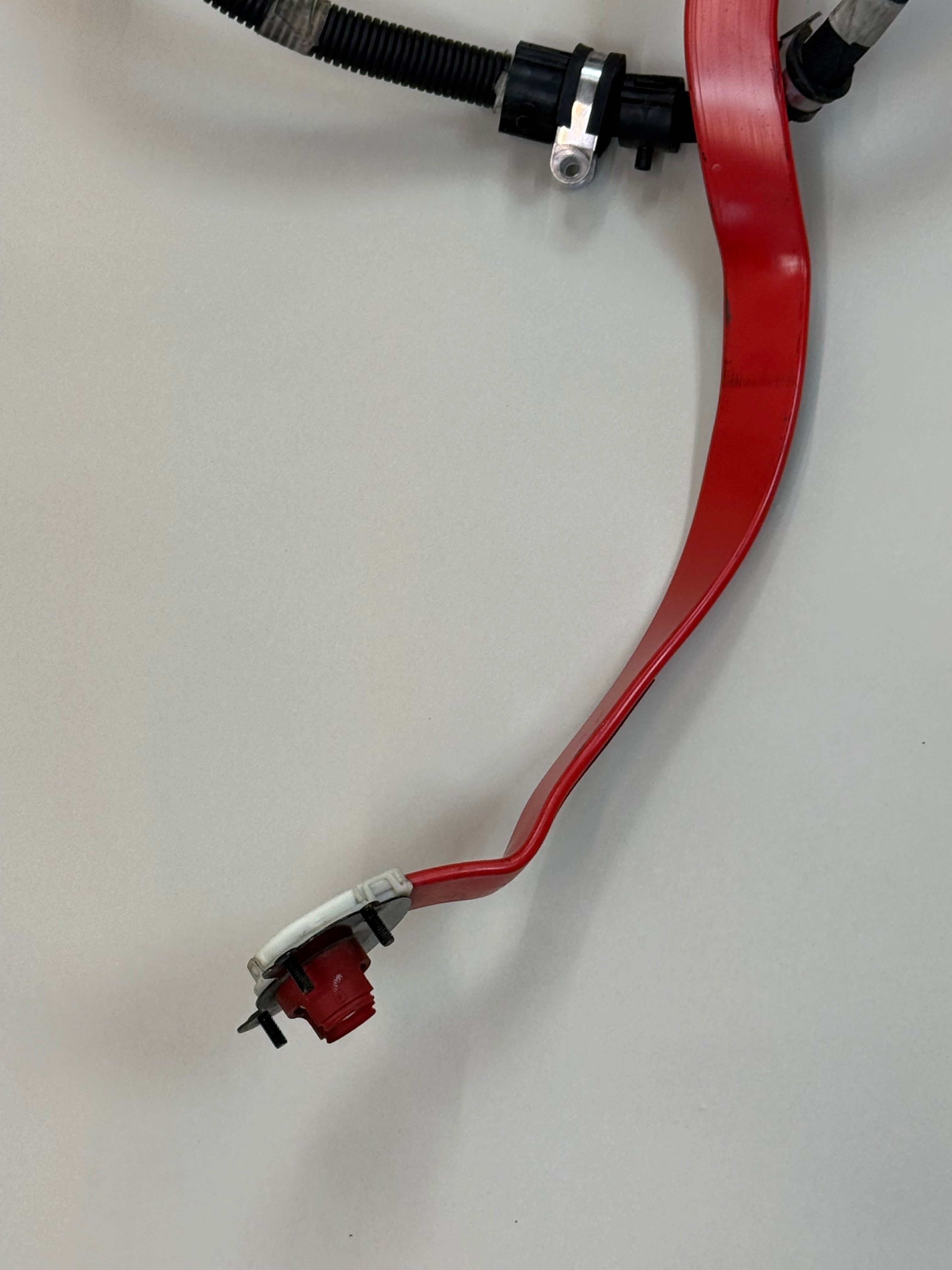 McLaren 570S Positive Battery Cable Assembly 11M0926CP 2016-2021 570S 540C 570GT 600LT
