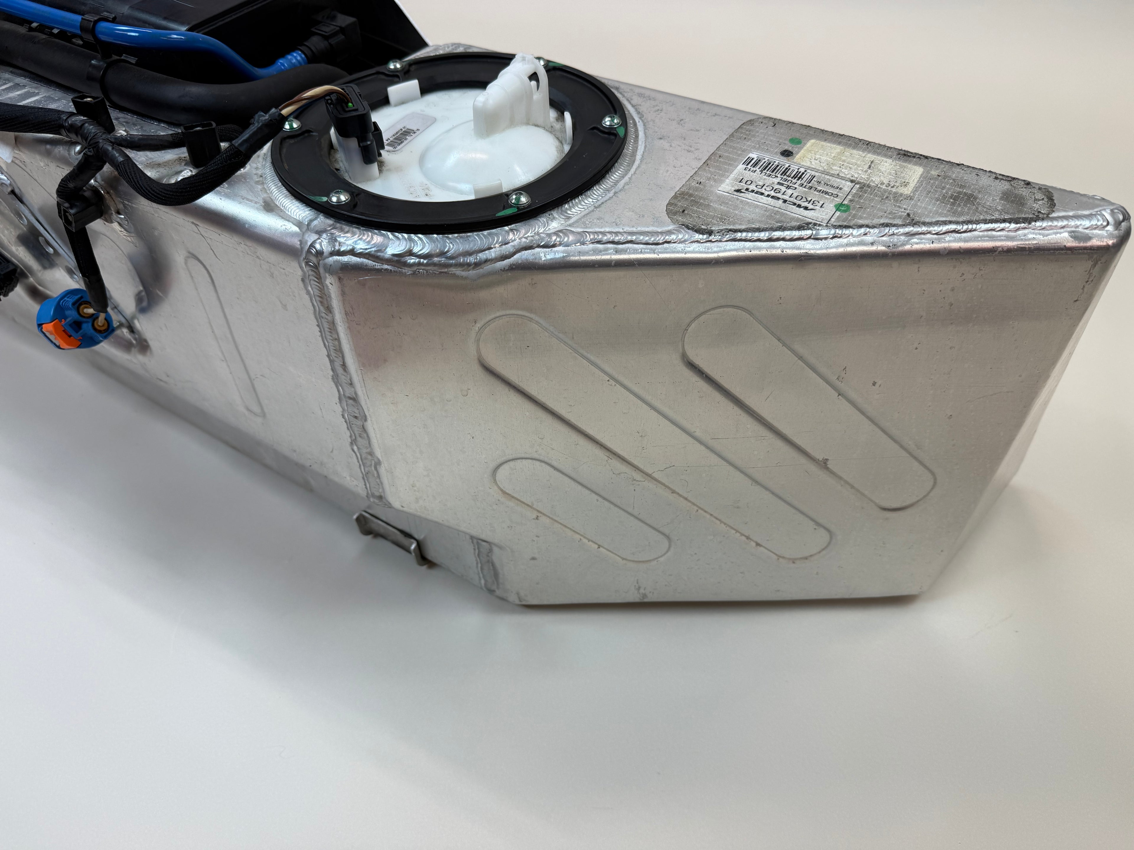 McLaren 570S Complete Fuel Tank Assembly 2016-2021 570S 540C 570GT 600LT Fuel Cell Tank