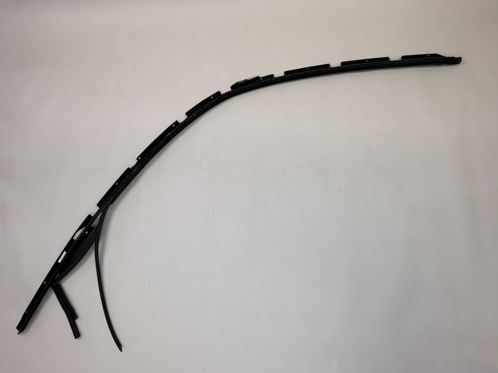 McLaren 570S Left Rear Roof Glass Frame Weatherstrip Trim 2016-2021 570S 540C 570GT 600LT