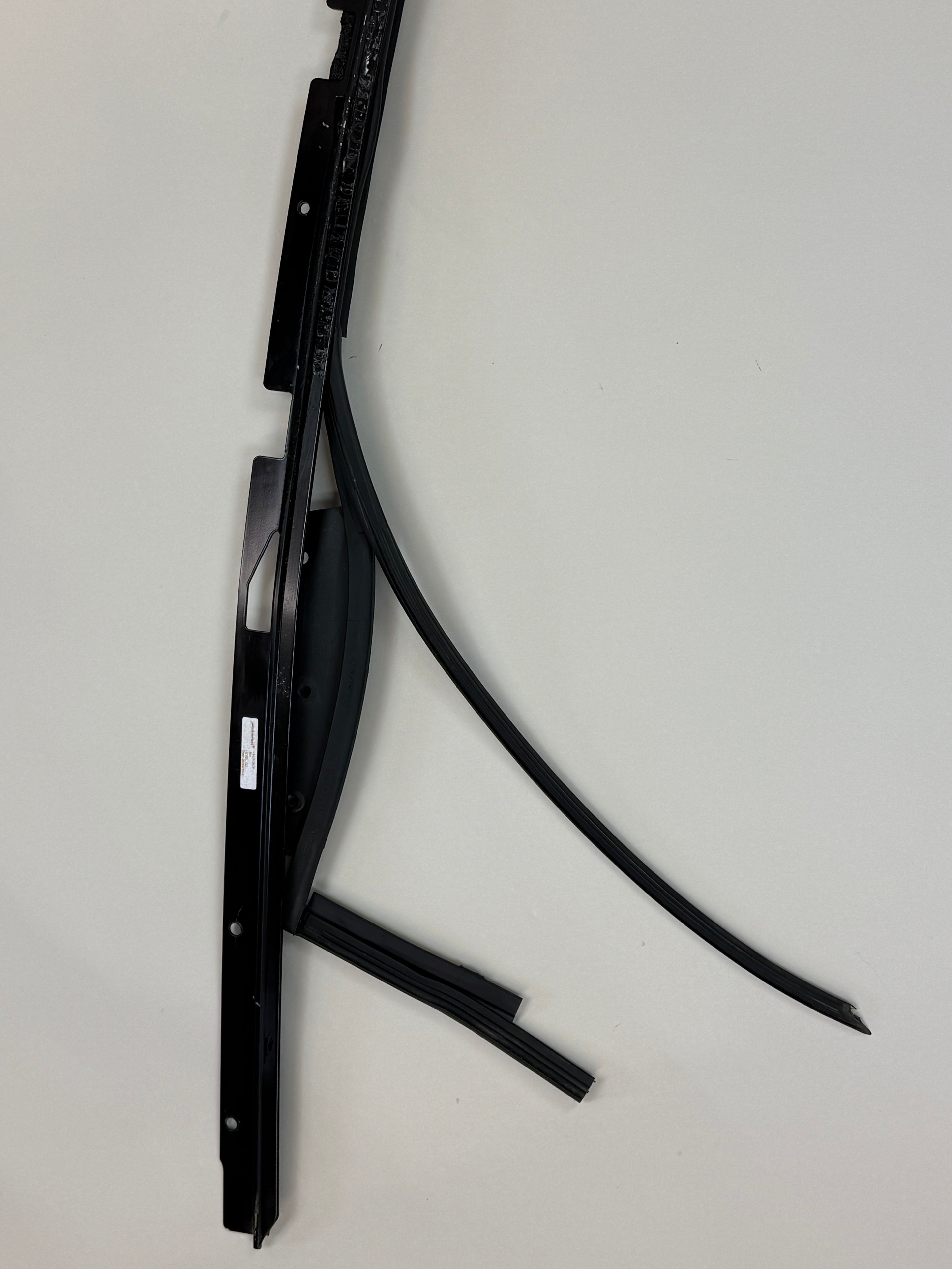 McLaren 570S Left Rear Roof Glass Frame Weatherstrip Trim 2016-2021 570S 540C 570GT 600LT