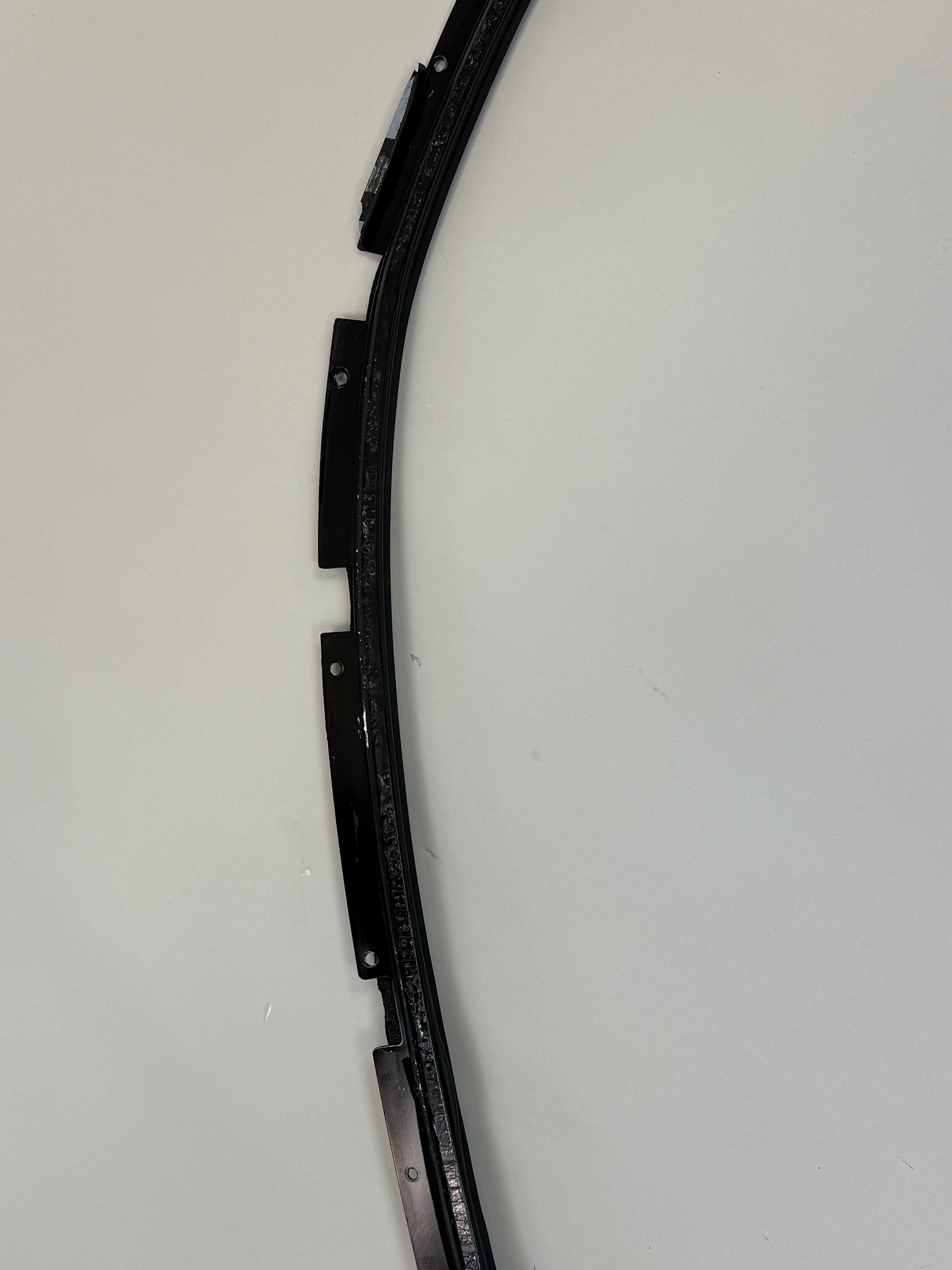 McLaren 570S Left Rear Roof Glass Frame Weatherstrip Trim 2016-2021 570S 540C 570GT 600LT