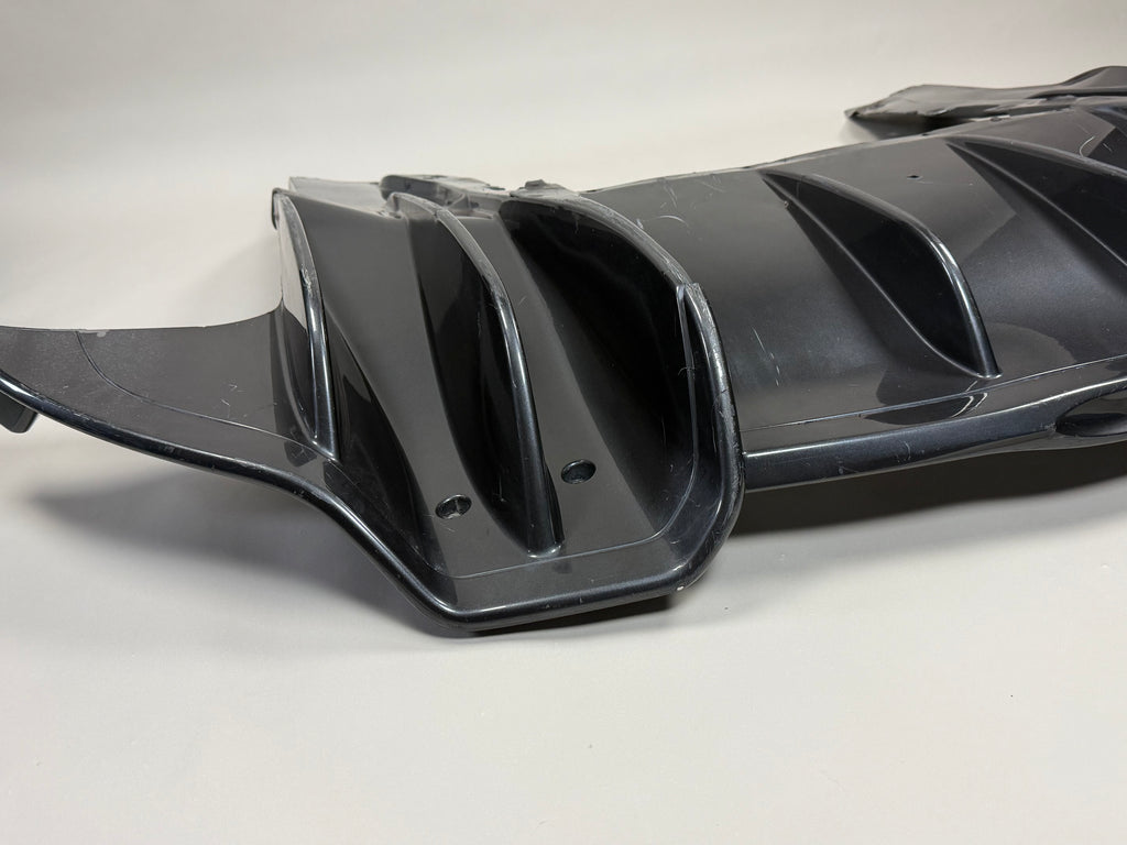McLaren 570S Rear Bumper Diffuser Assembly DAMAGED 2016-2021 570S 540C 570GT Rear Lower Valance