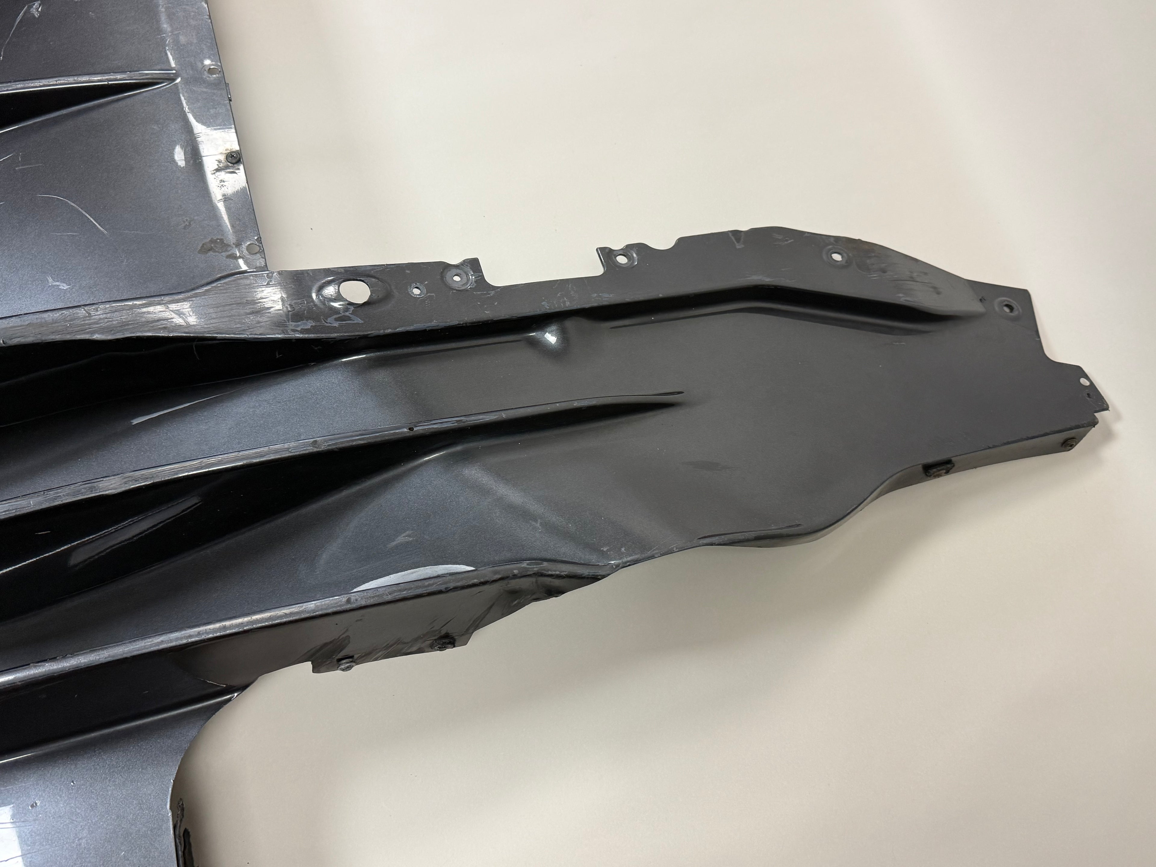 McLaren 570S Rear Bumper Diffuser Assembly DAMAGED 2016-2021 570S 540C 570GT Rear Lower Valance