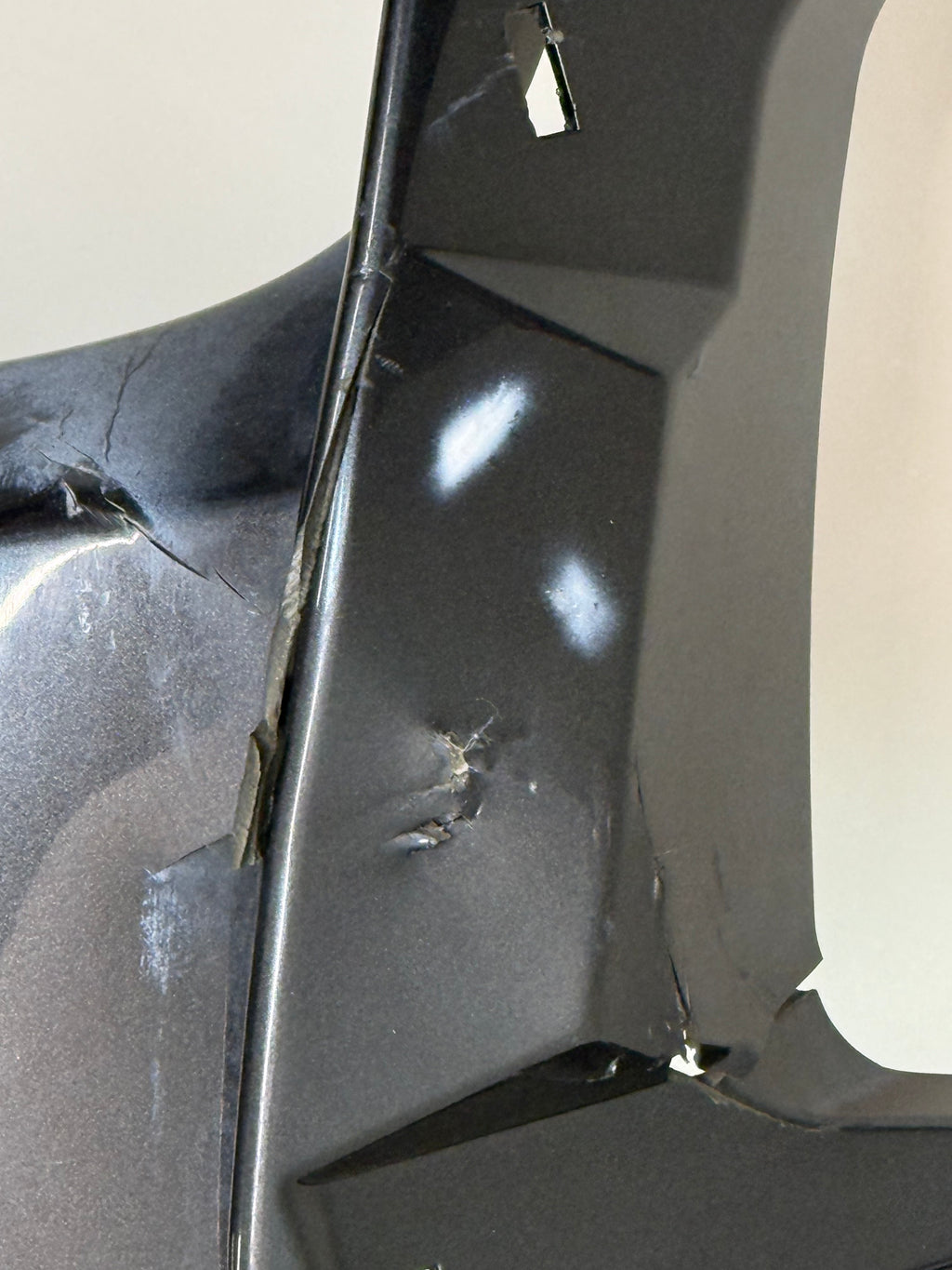 McLaren 570S Rear Bumper Upper Cover Trim Panel DAMAGED 13A3361CP 2016-2021 570S 540C 570GT