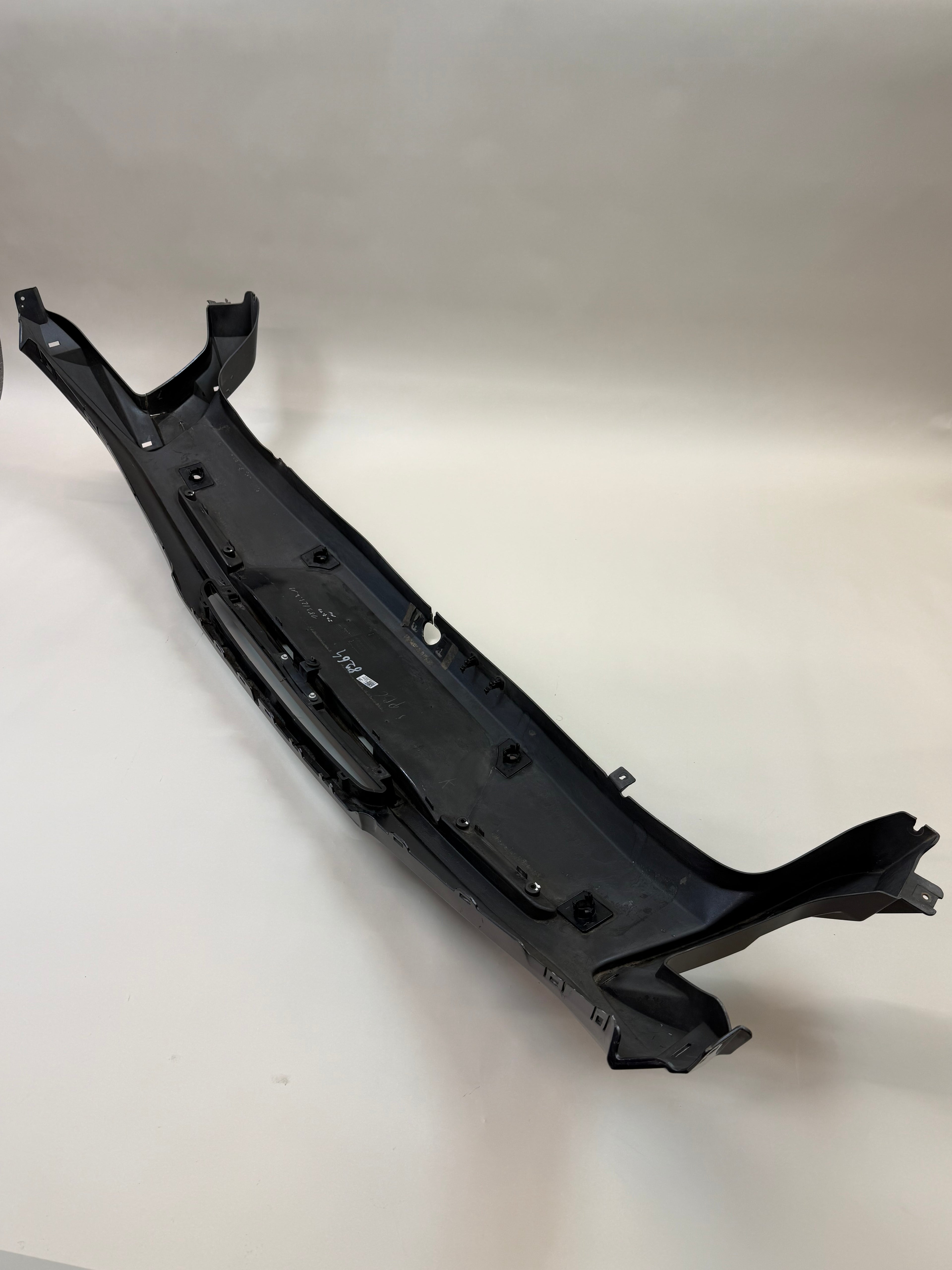 McLaren 570S Rear Bumper Upper Cover Trim Panel DAMAGED 13A3361CP 2016-2021 570S 540C 570GT