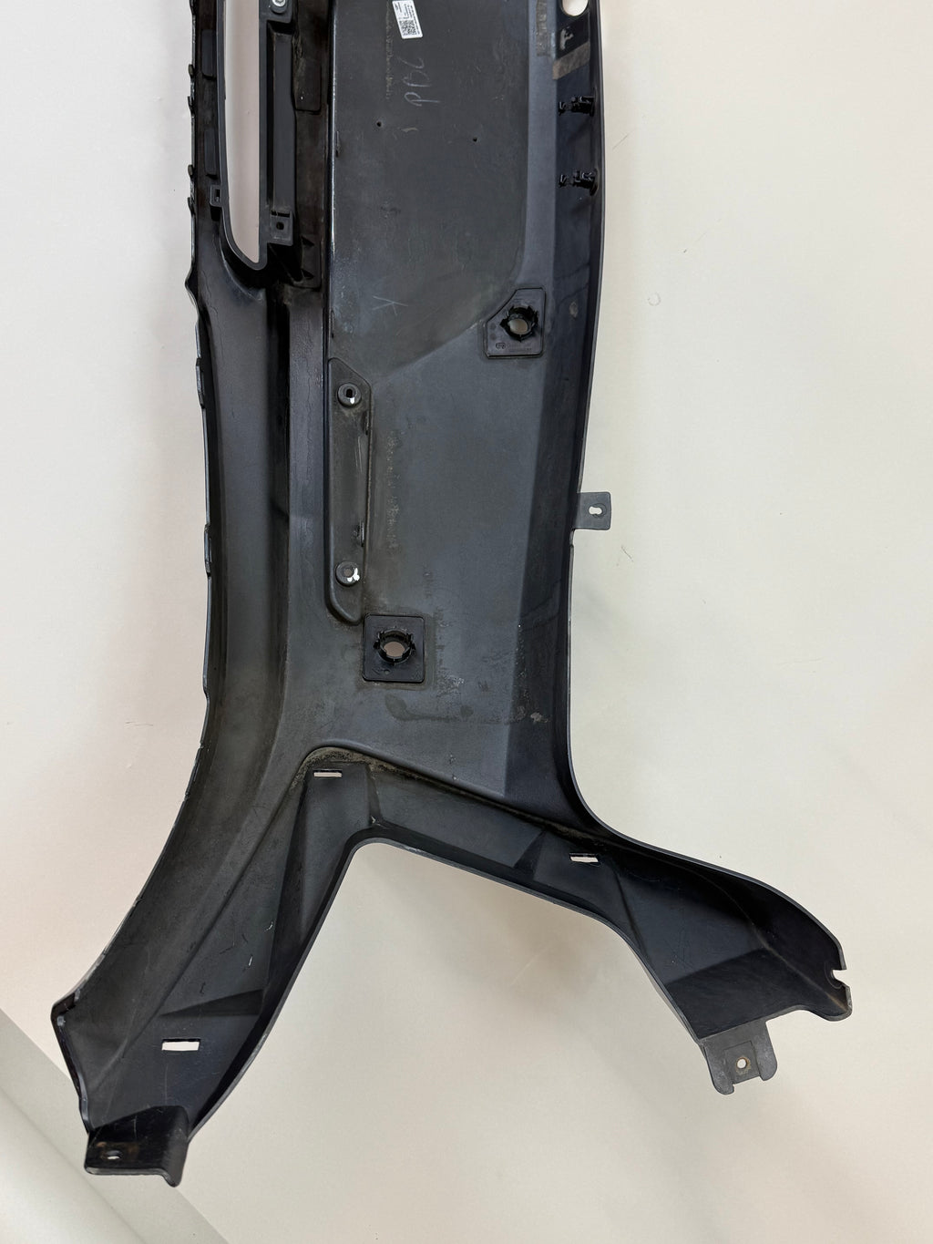 McLaren 570S Rear Bumper Upper Cover Trim Panel DAMAGED 13A3361CP 2016-2021 570S 540C 570GT