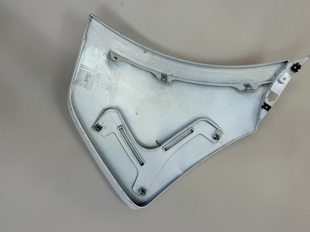 McLaren 570S Right Rear Quarter Panel End Cap Trim 13A3730CP White 2016-2021 570S 540C 570GT