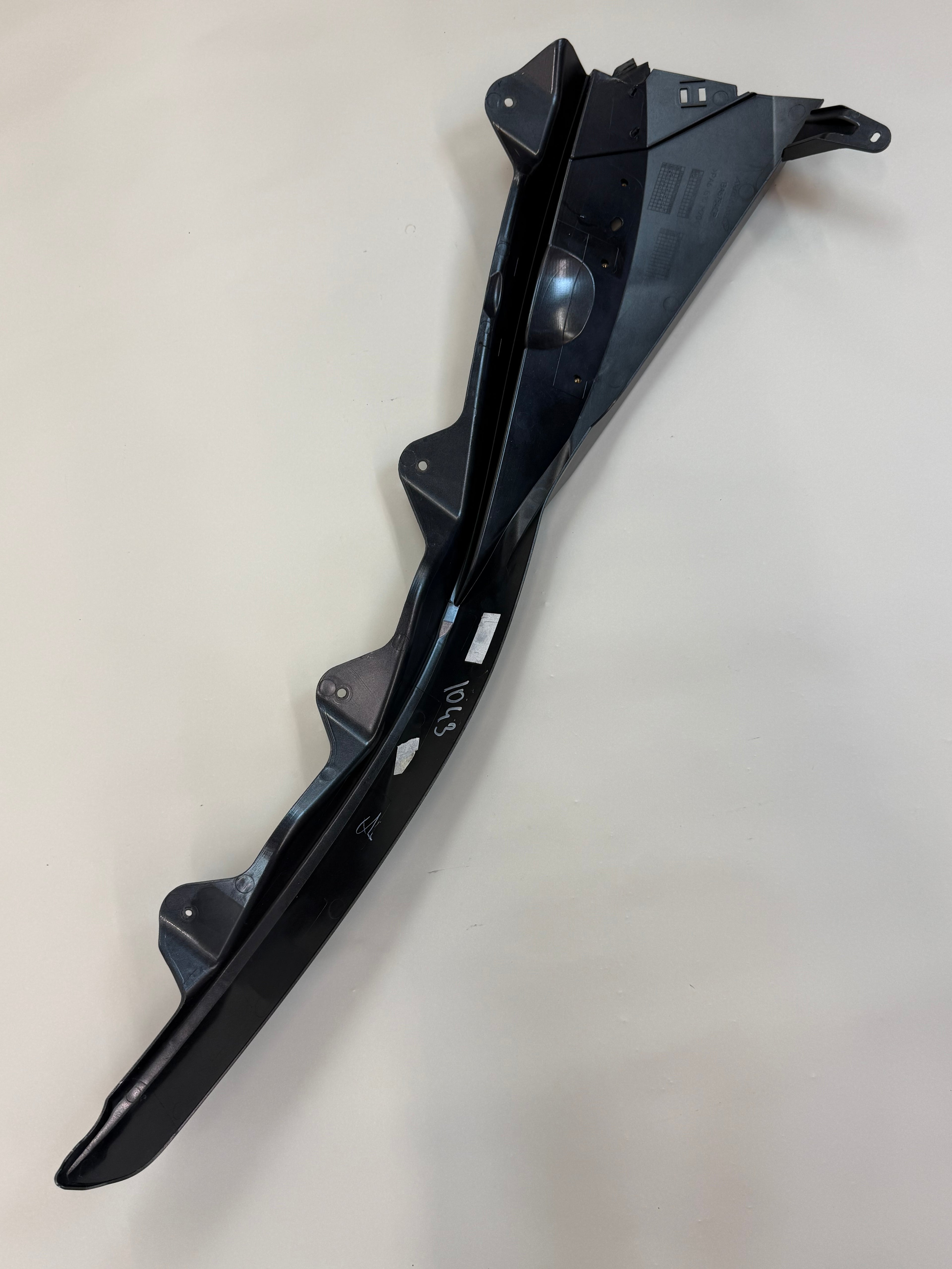McLaren 570S Rear Upper Bumper Trim Panel 13A6754CP 2016-2021 570S 540C 570GT