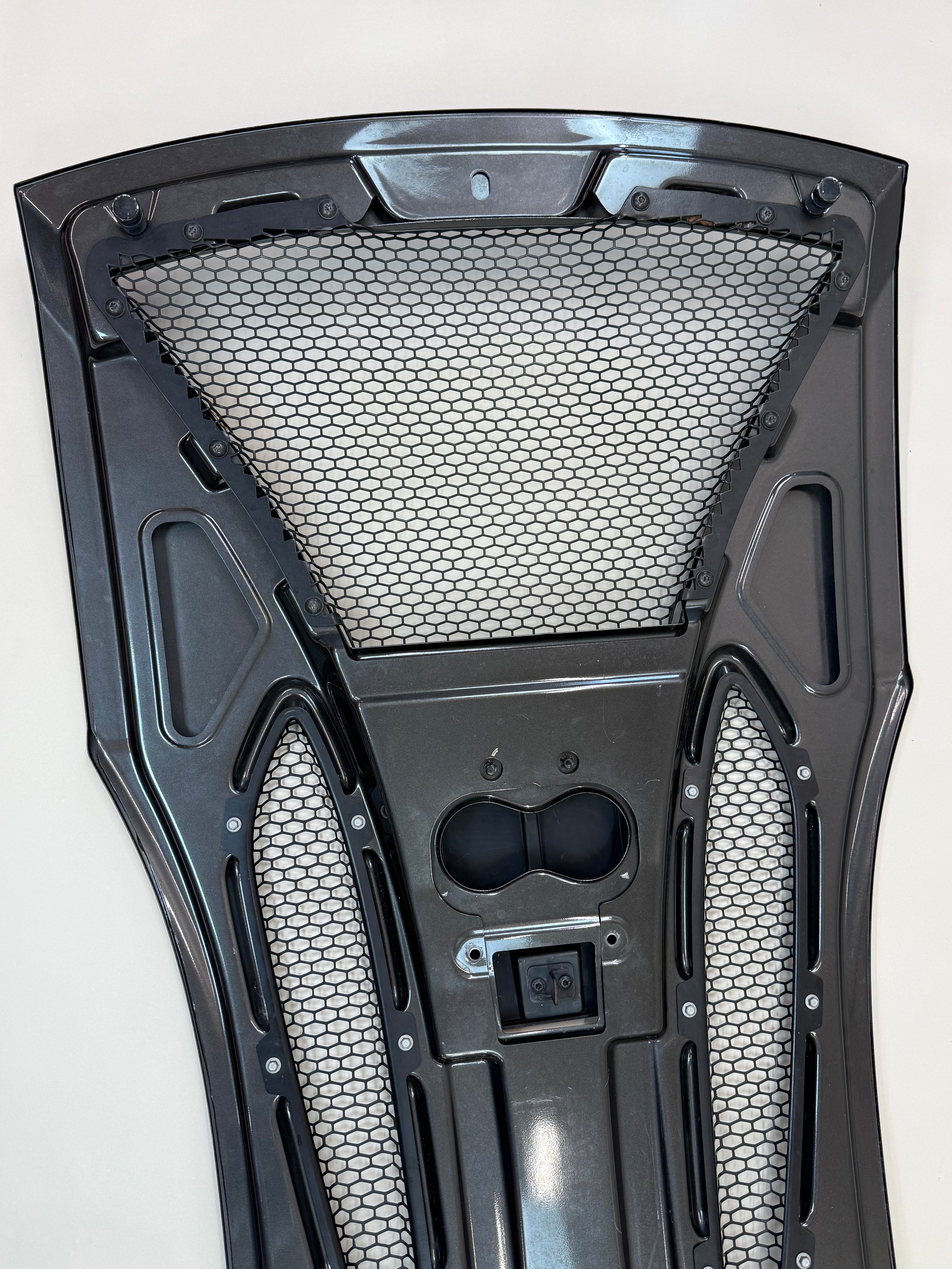 McLaren 570S Rear Deck Lid Engine Cover Vent Panel 1011155-80 2016-2021 570S 540C 570GT