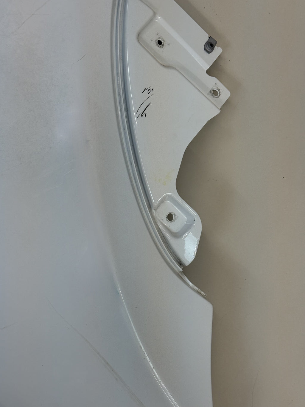 McLaren 540C 570S 570GT 600LT Rear Right Lower Quarter Panel 13A5328CP White 2015-2021
