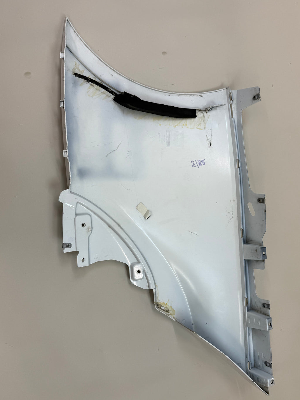 McLaren 540C 570S 570GT 600LT Rear Right Lower Quarter Panel 13A5328CP White 2015-2021