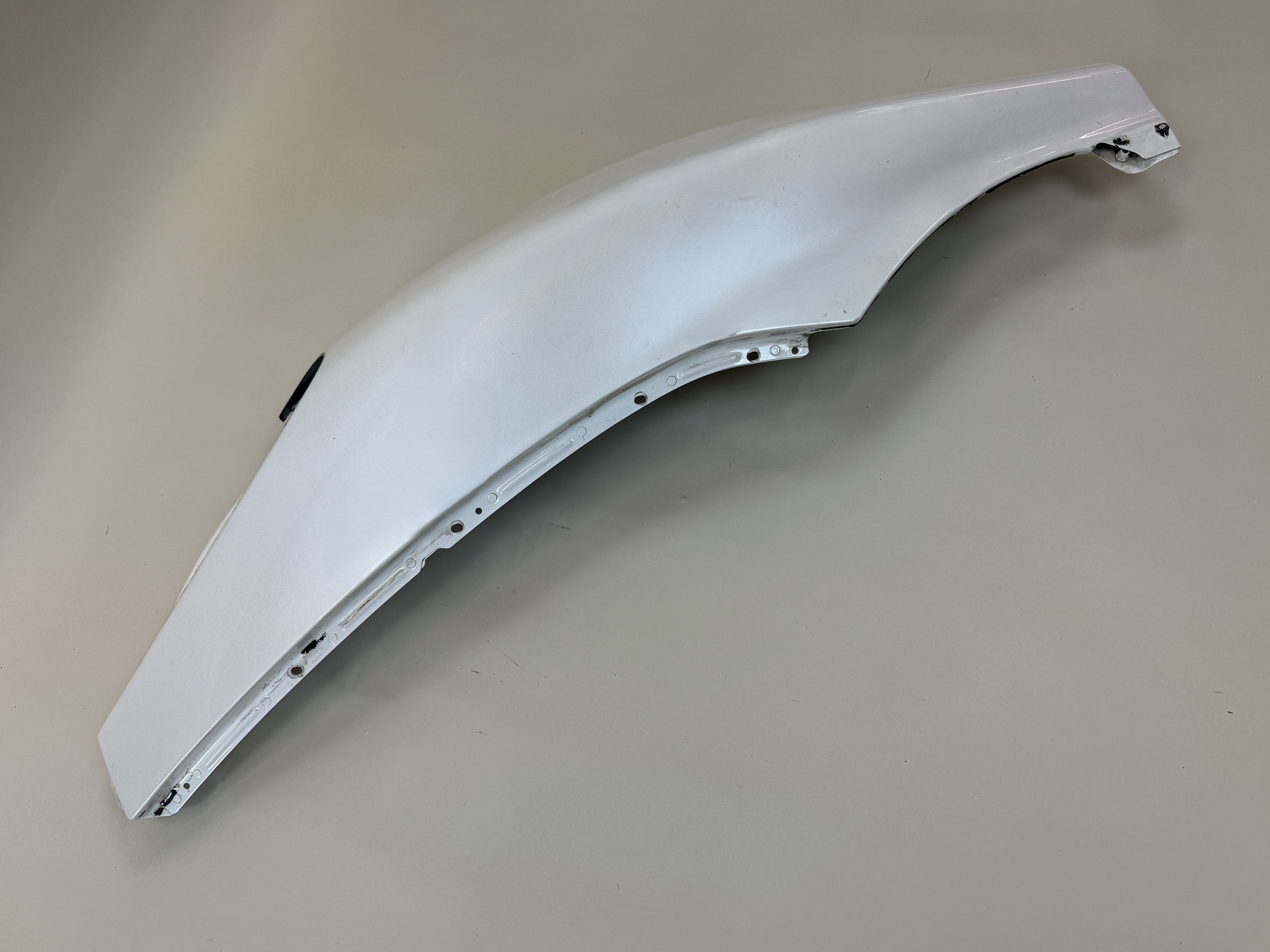 McLaren 540C 570S 570GT 600LT Front Left Fender P13 2015-2021 13A0895CP.01
