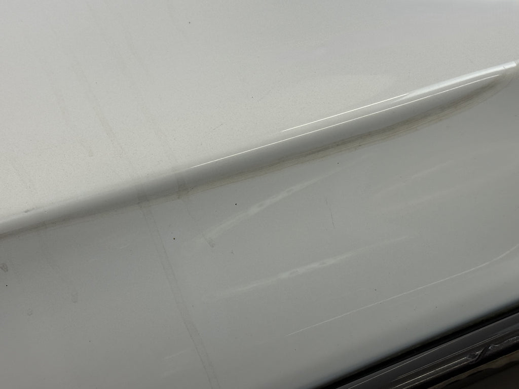 McLaren 570S Right Door Assembly OEM | Complete Door Shell Glass Window White
