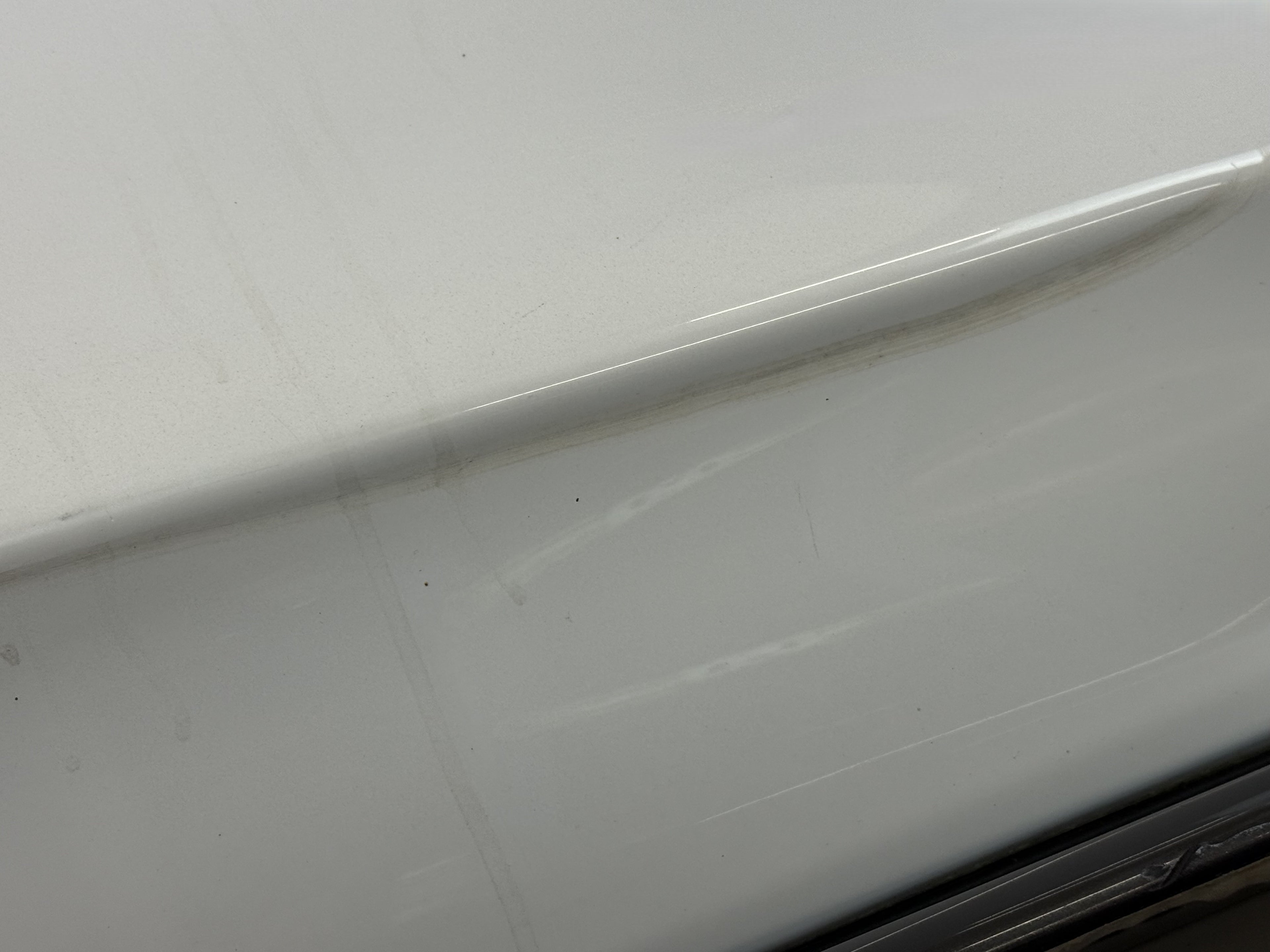 McLaren 570S Right Door Assembly OEM | Complete Door Shell Glass Window White