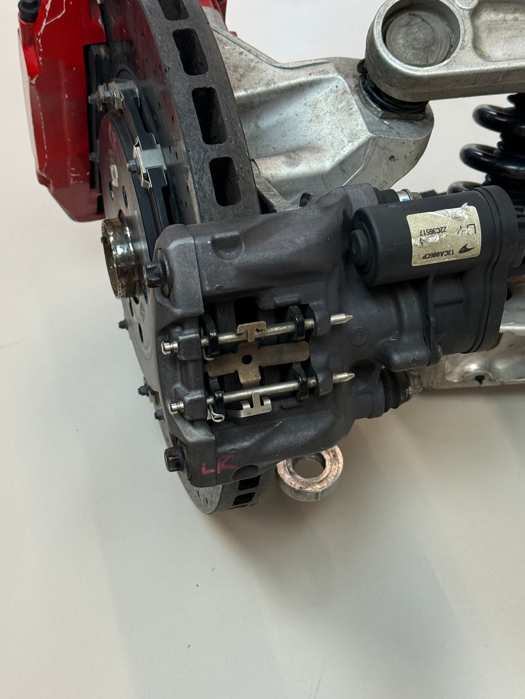 McLaren 570S Rear Left Suspension & Brake Assembly OEM | Carbon Ceramic Rotor Red Caliper Shock