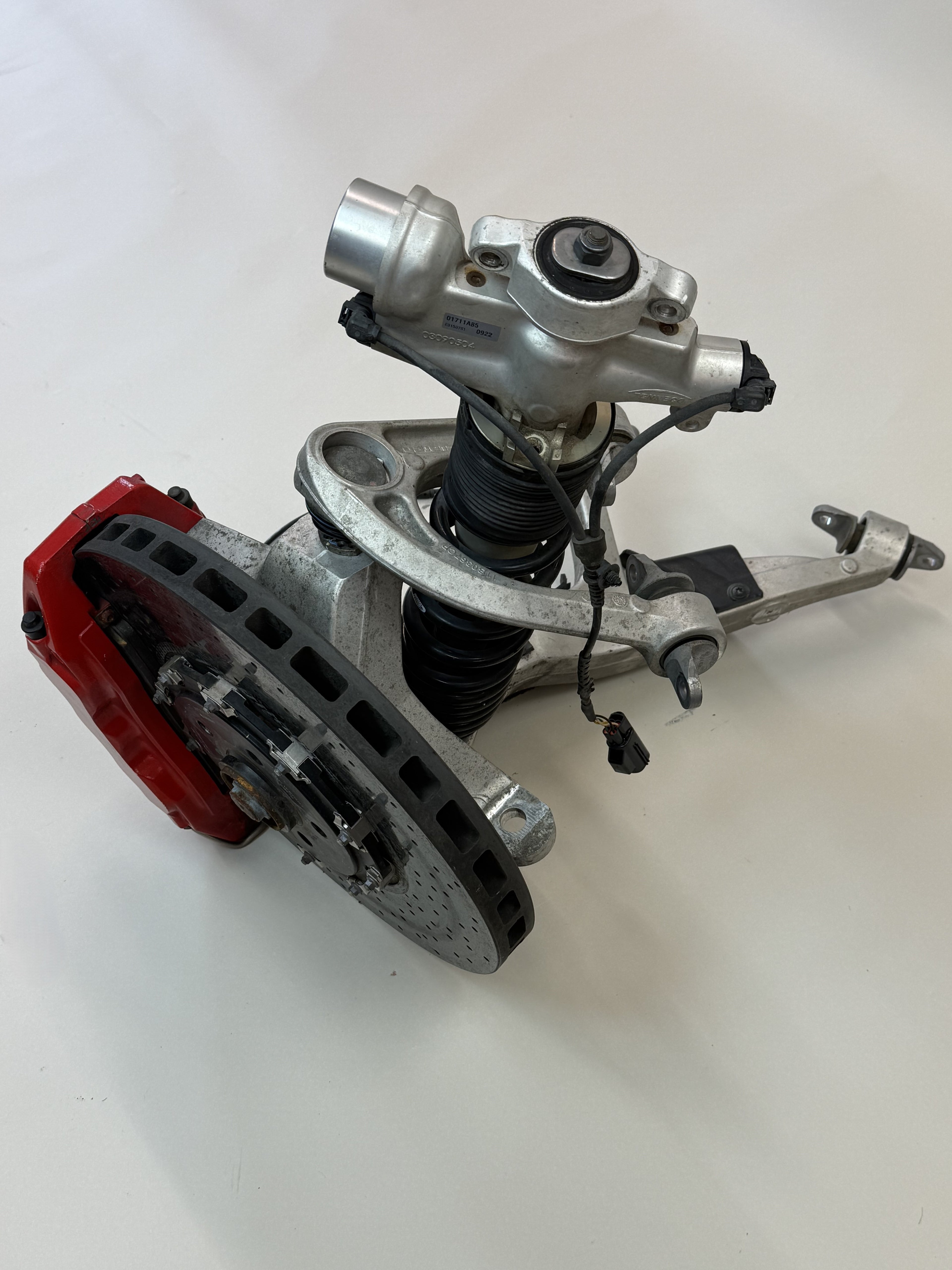 McLaren 570S Front Right Suspension & Brake Assembly OEM | Carbon Ceramic Rotor Red Caliper Shock
