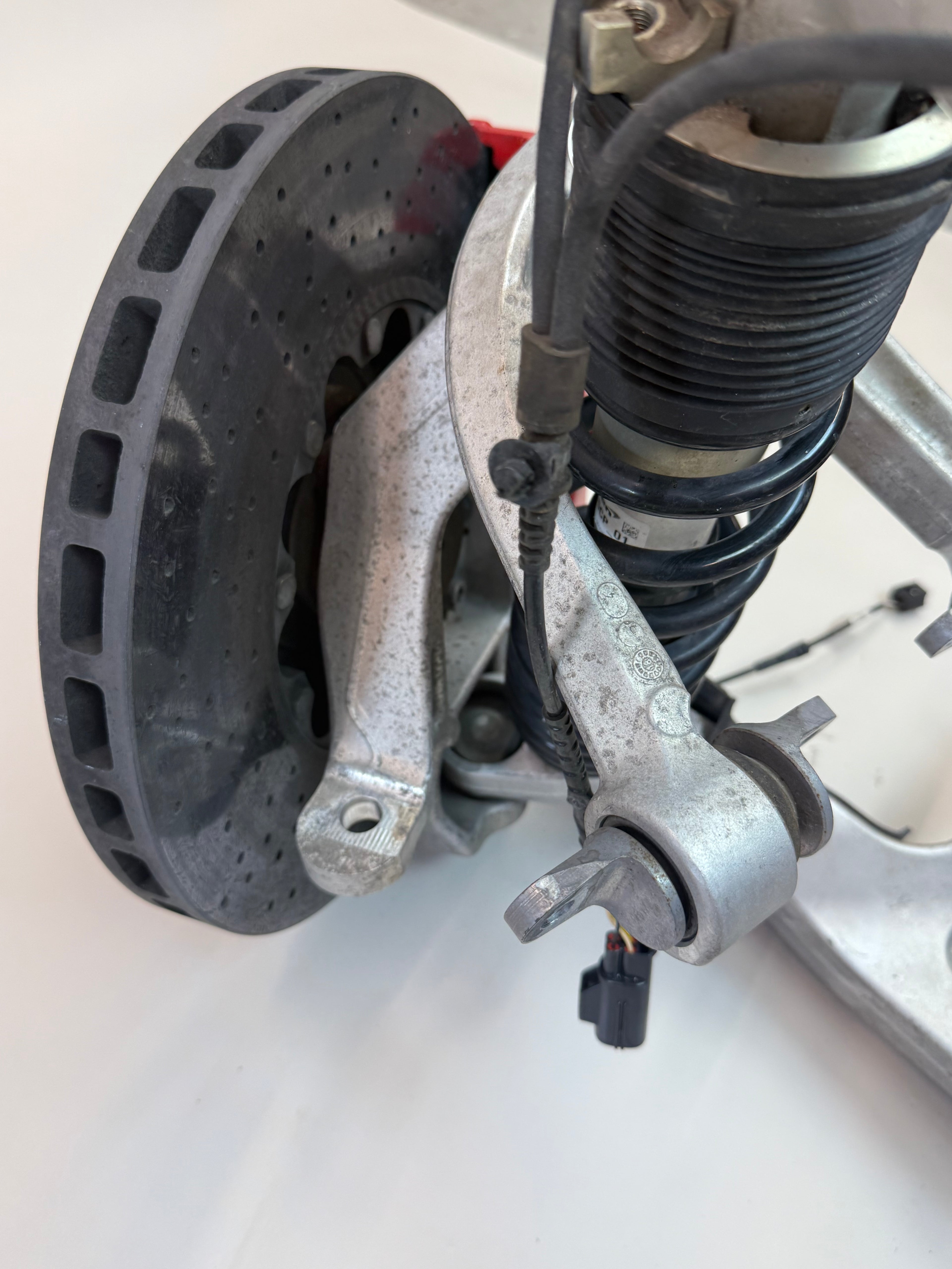 McLaren 570S Front Right Suspension & Brake Assembly OEM | Carbon Ceramic Rotor Red Caliper Shock