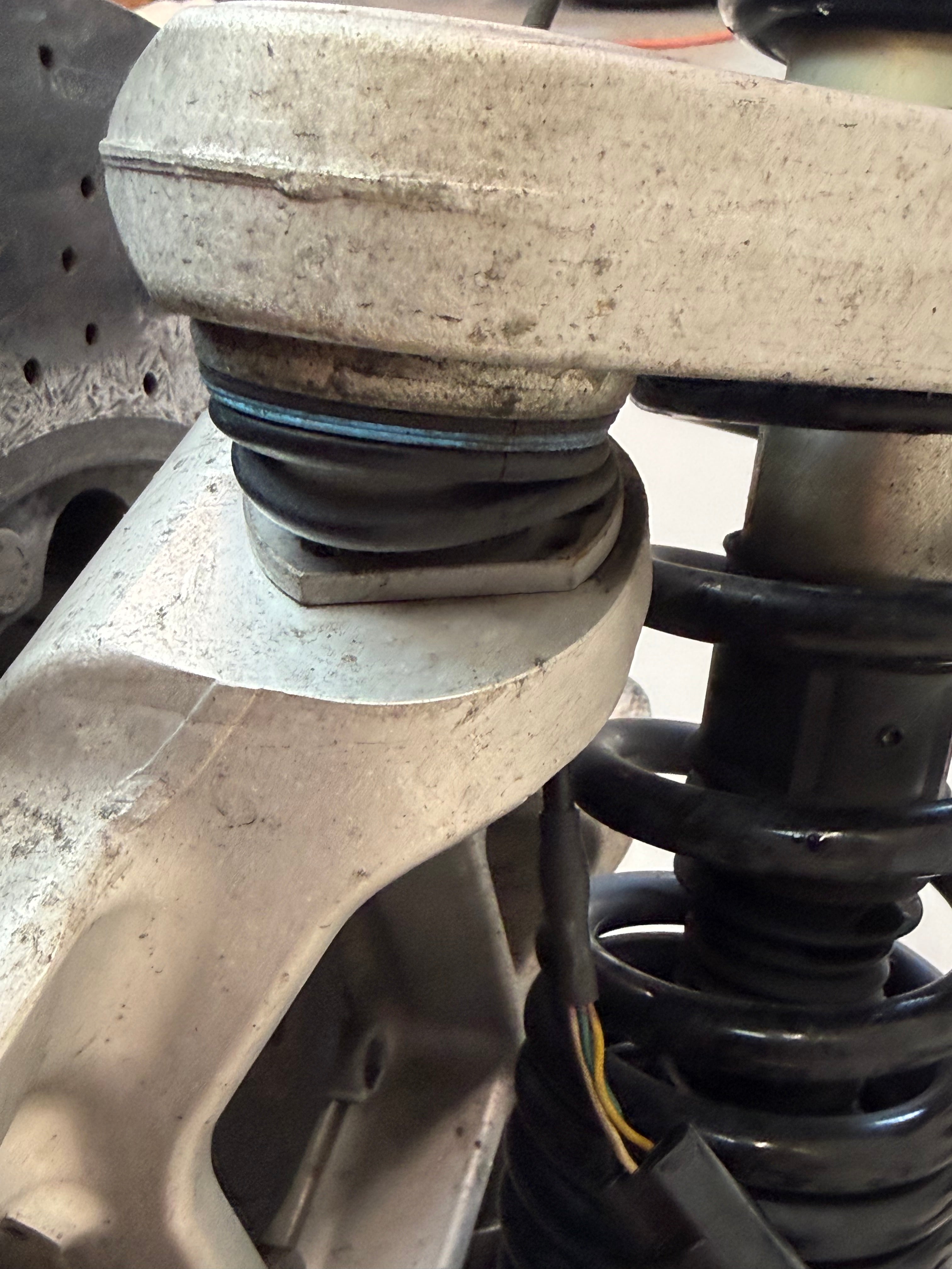 McLaren 570S Front Left Side Suspension & Brake Assembly OEM | Carbon Ceramic Rotor Red Caliper Shock