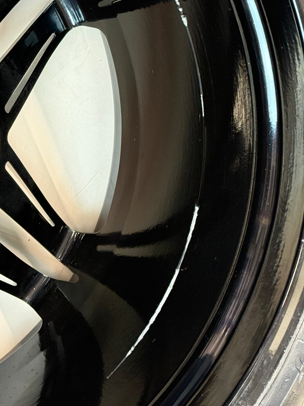 Ferrada Gloss Black Wheels Set of 4 for 2019 McLaren 570S | Front Pirelli P Zero Tires | Rear Mixed Tire Setup
