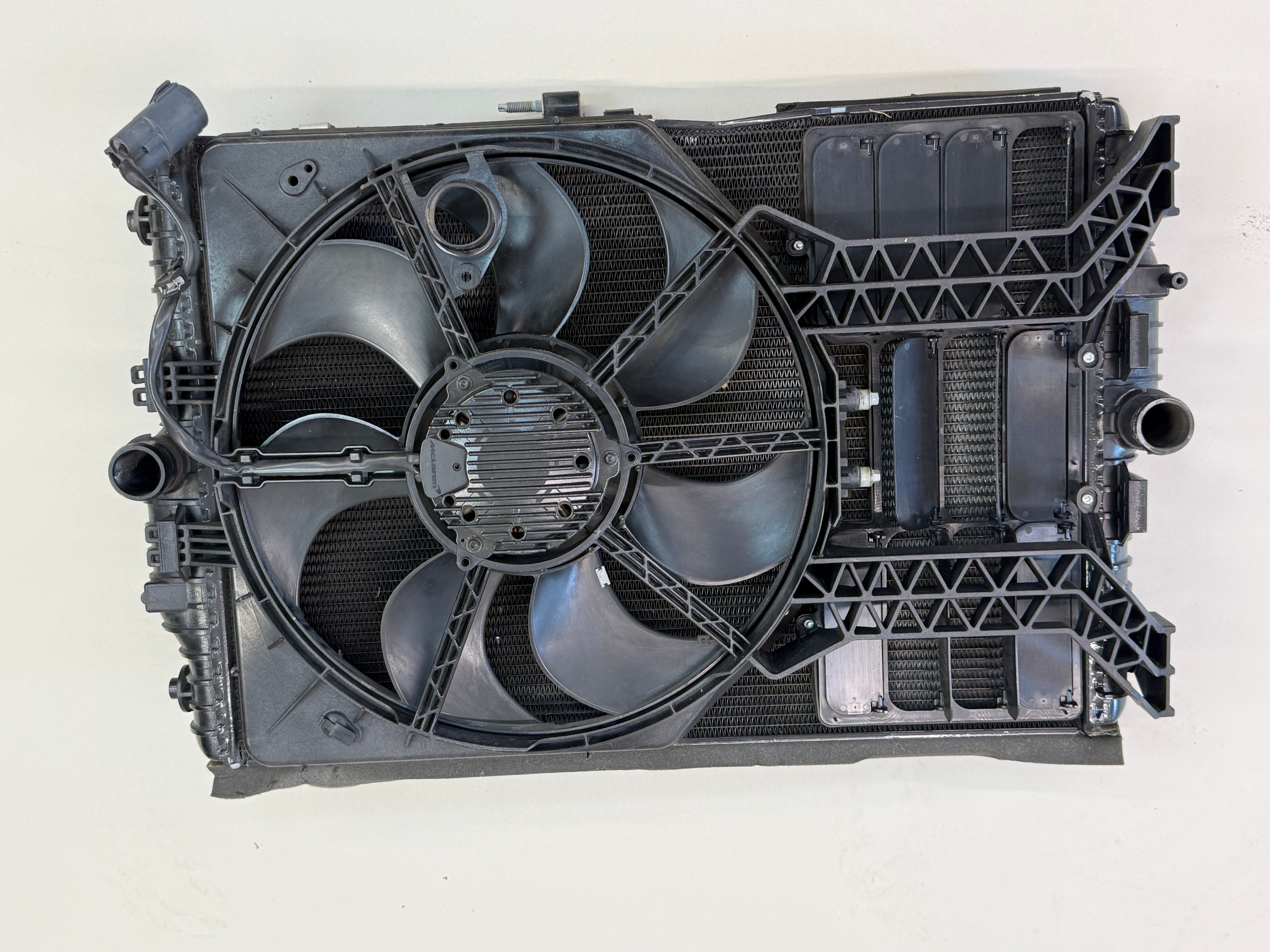 McLaren Left Rear Radiator Cooling Fan Assembly 11L0359CP