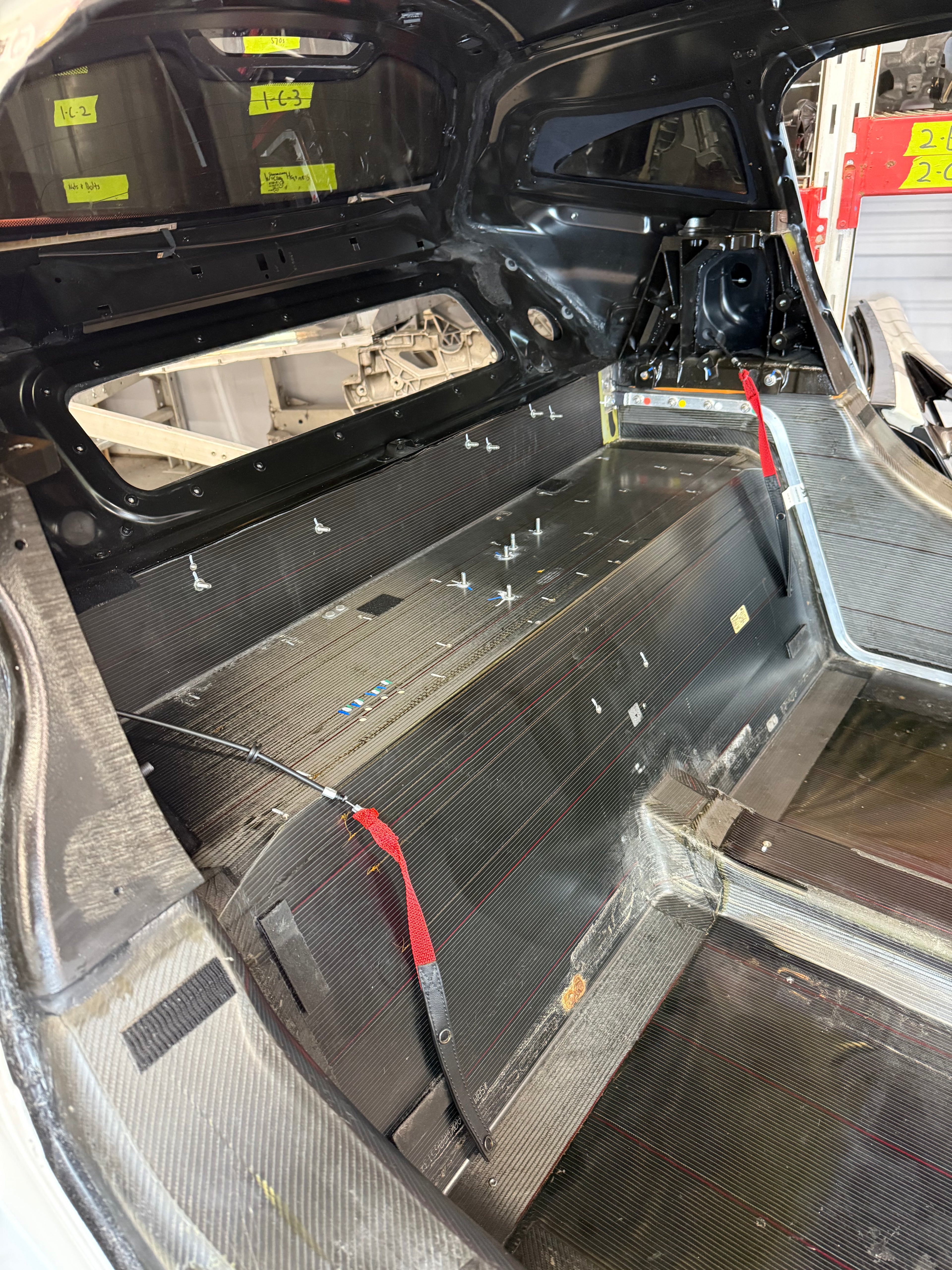 2019 McLaren 570S Coupe Carbon Fiber MonoCell Chassis Tub CLEAR TITLE