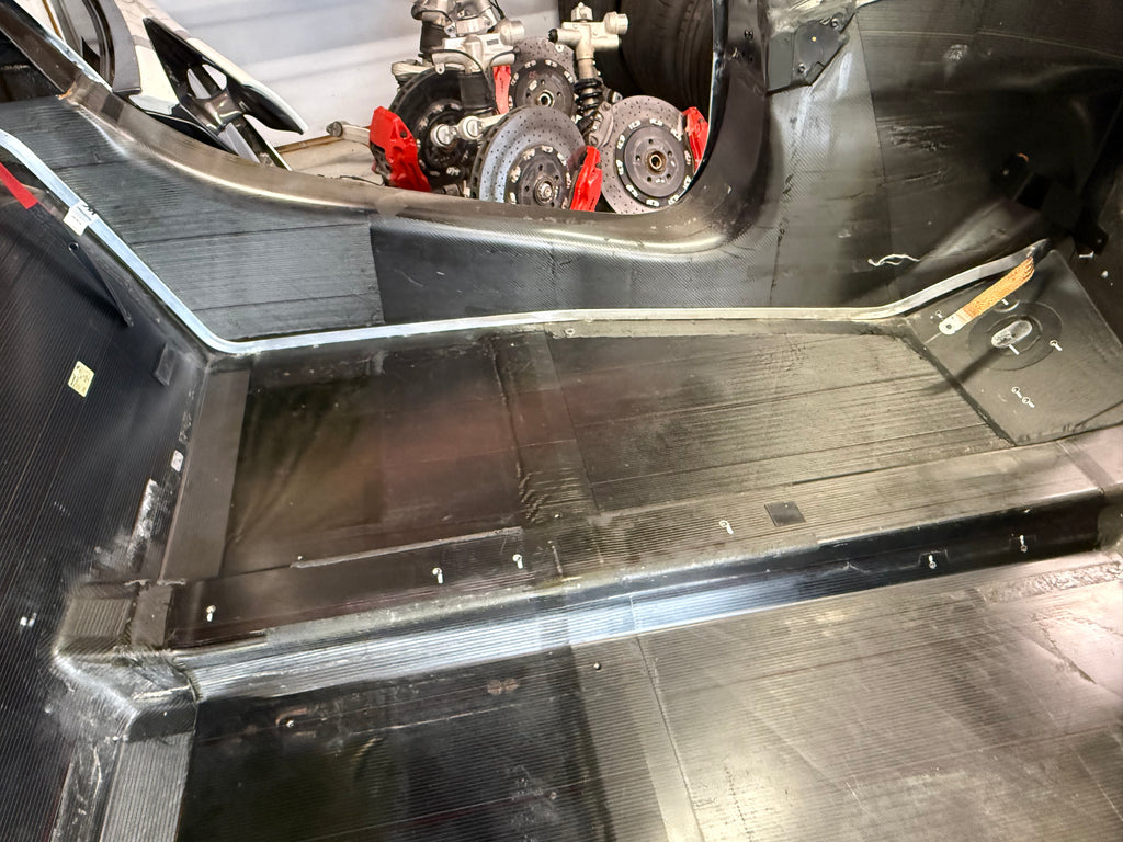 2019 McLaren 570S Coupe Carbon Fiber MonoCell Chassis Tub CLEAR TITLE