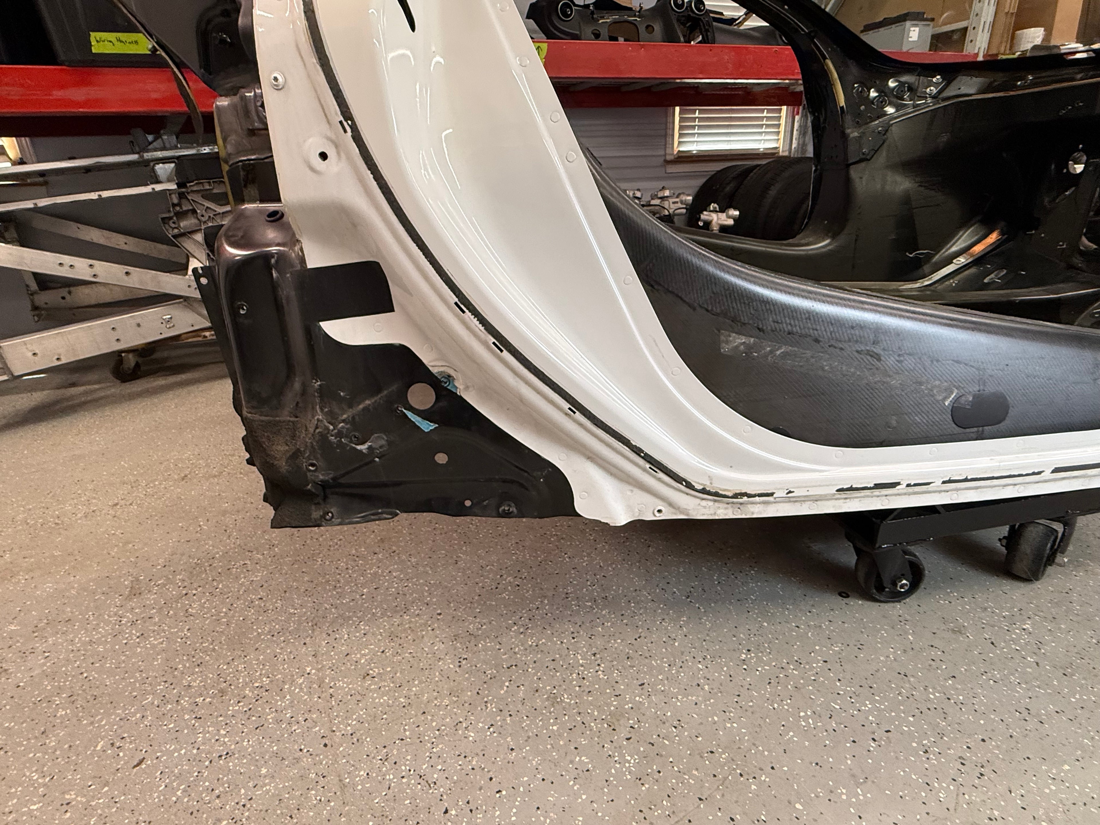 2019 McLaren 570S Coupe Carbon Fiber MonoCell Chassis Tub CLEAR TITLE