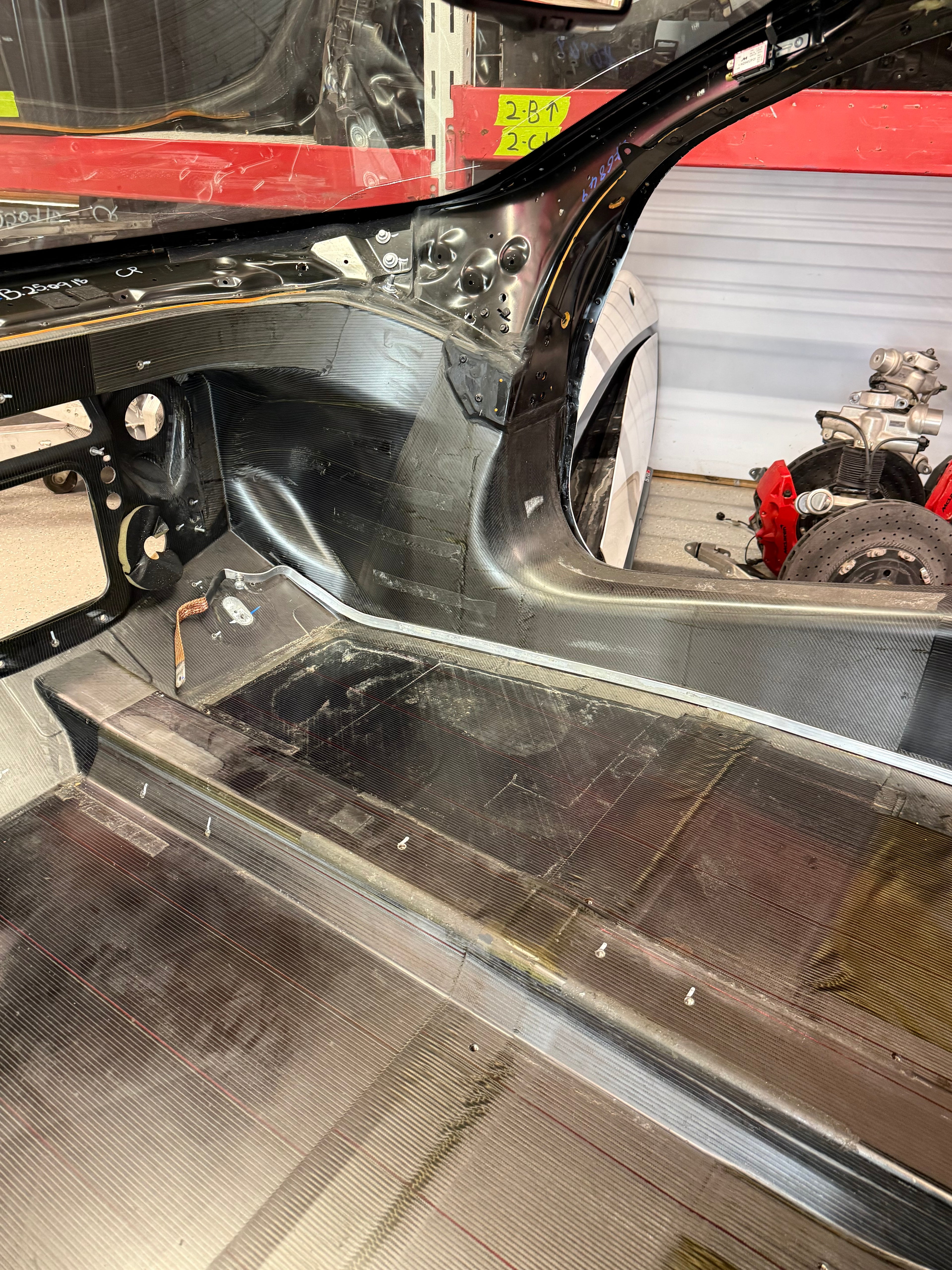 2019 McLaren 570S Coupe Carbon Fiber MonoCell Chassis Tub CLEAR TITLE