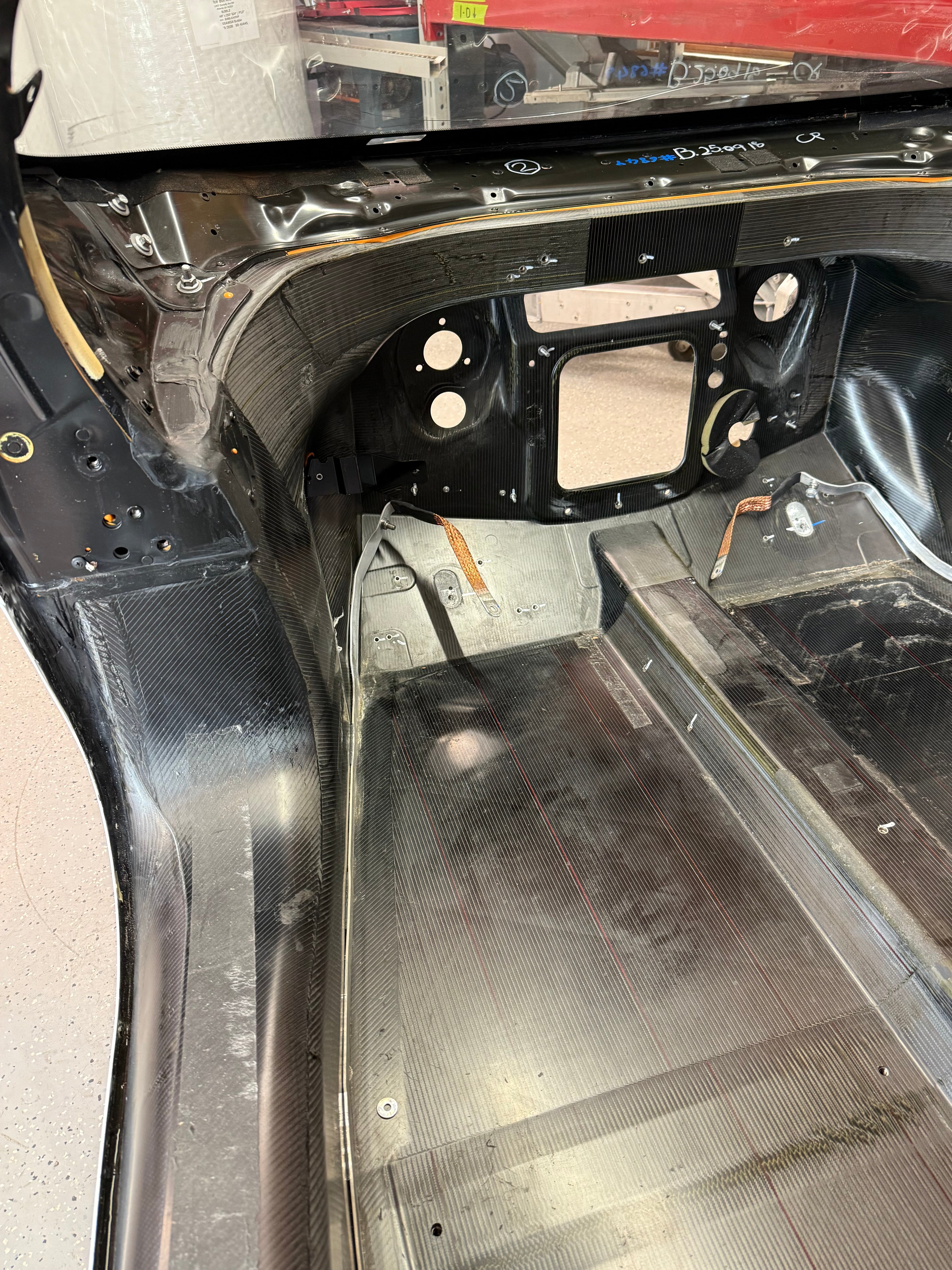 2019 McLaren 570S Coupe Carbon Fiber MonoCell Chassis Tub CLEAR TITLE